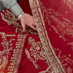 FAIZA SAQLAIN | Arusa